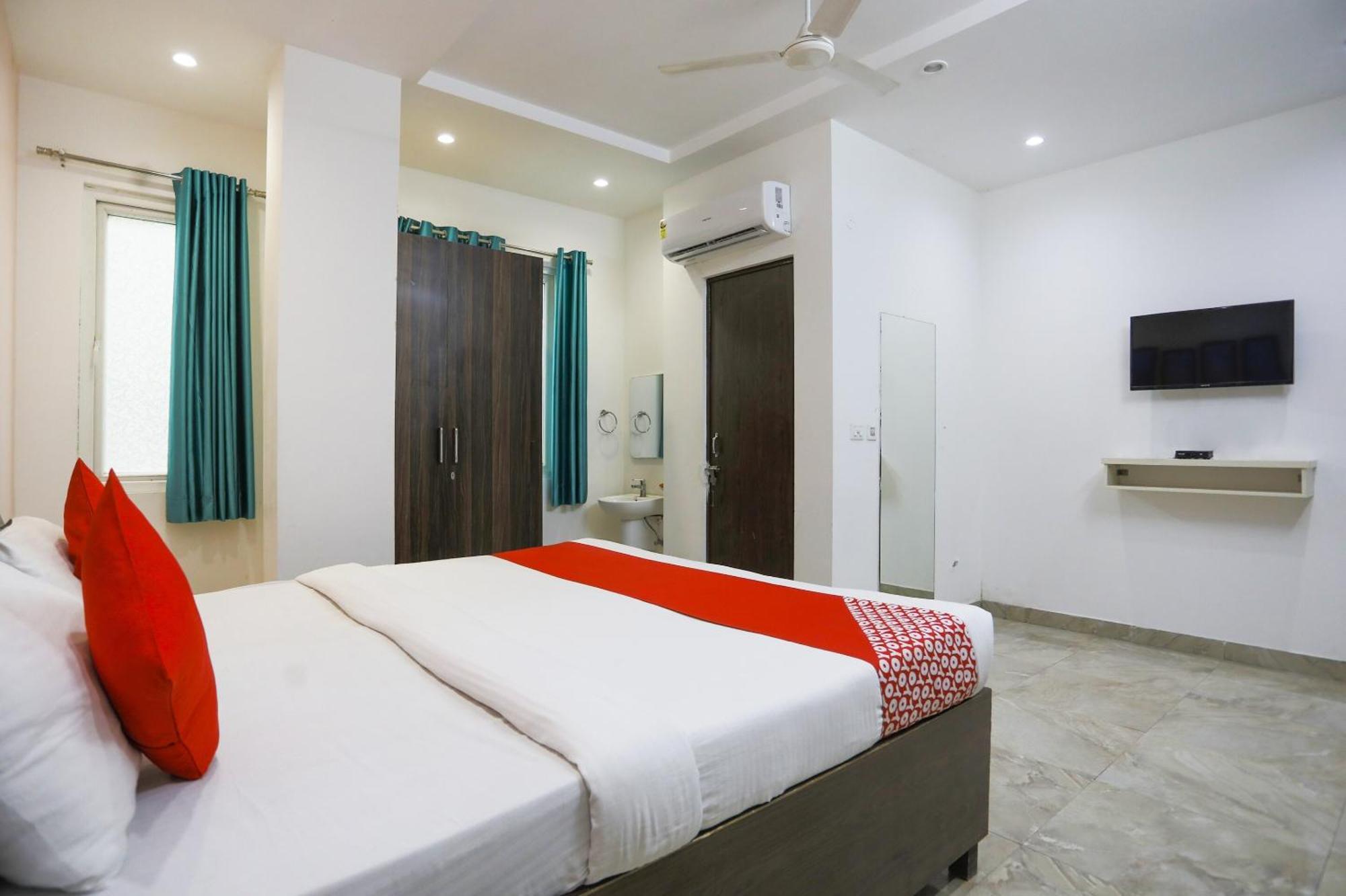 Hotel O Jsb Hotel Faridabad Exterior foto